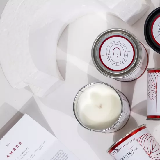 Amber Teneke Mum Medium 240 gr - Sıcak ve Odunsu Koku | Coupe de Feu