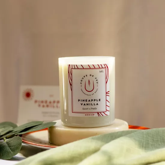 Pineapple Vanilla Cam Mum Medium 240 gr - Tatlı ve Meyveli Yaz Kokusu | Coupe de Feu